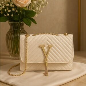 Victory V Luxe Shoulder Bag